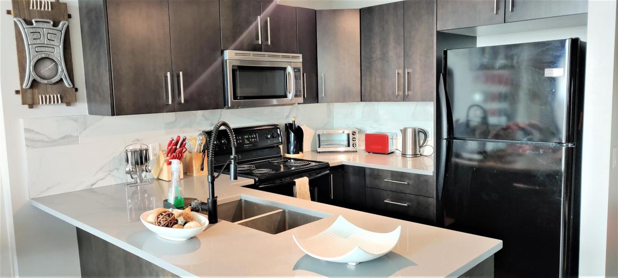 Monki Di Executive Suites - Alura Calgary Zewnętrze zdjęcie